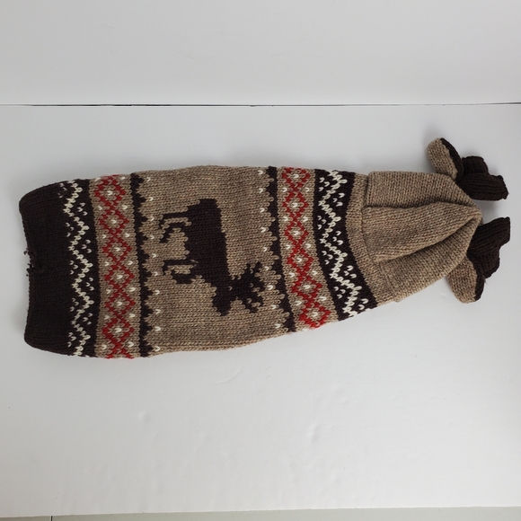 Chilly Dog Hand Knit Dog Sweater Medium??  Hand Knit Moose Moosey Antlers FLAW - Picture 6 of 14